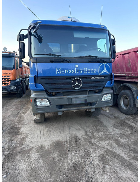 Mercedes-Benz Actros 4146, 8x6 - Самоскид вантажівка: фото 4 Mercedes-Benz Actros 4146, 8x6 - Самоскид вантажівка: фото 4
