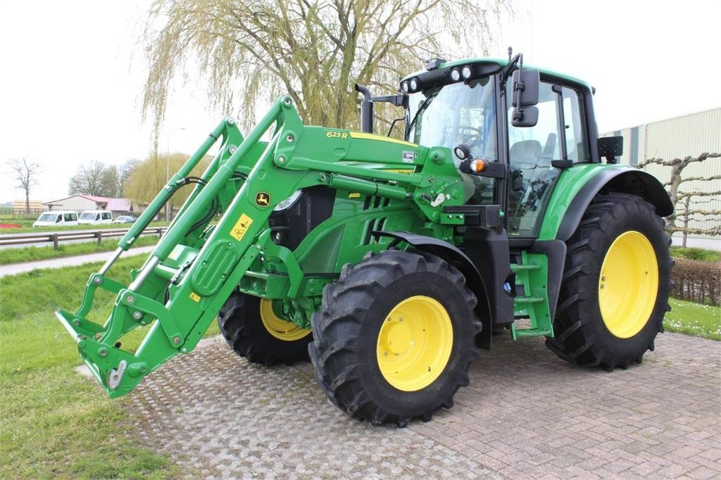 John Deere 6120M with 623R loader - Трактор: фото 5 John Deere 6120M with 623R loader - Трактор: фото 5