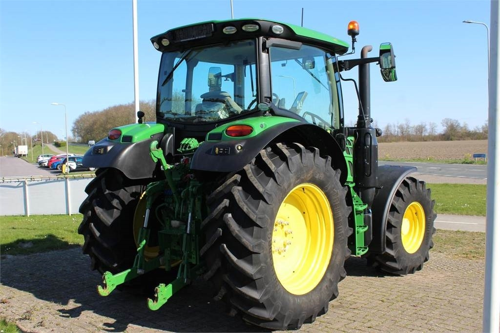 John Deere 6130R - Трактор: фото 3 John Deere 6130R - Трактор: фото 3