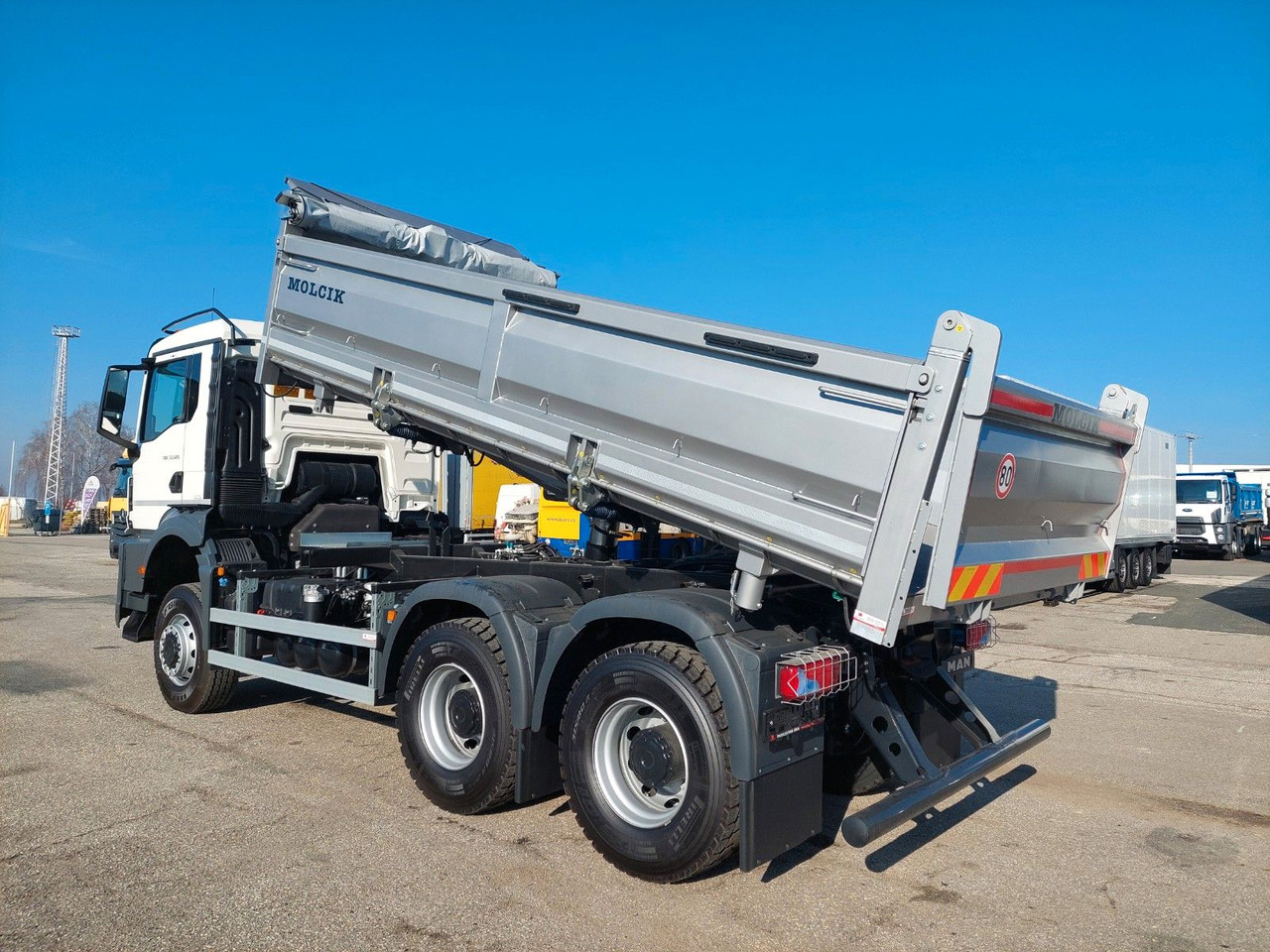 MAN TGS 35.520 6X6 BB CH - Самоскид вантажівка: фото 3 MAN TGS 35.520 6X6 BB CH - Самоскид вантажівка: фото 3