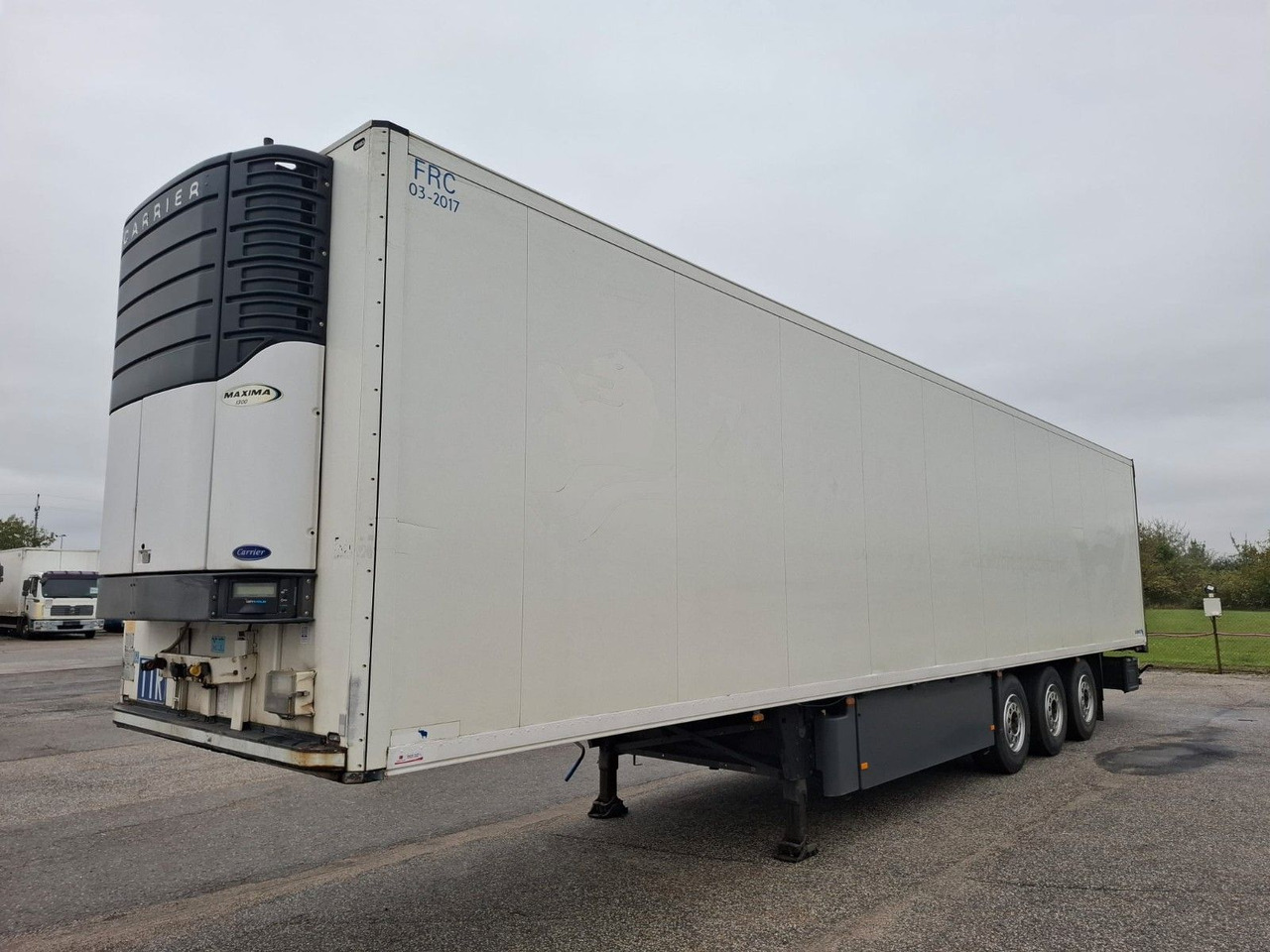 Schmitz Cargobull SKO 24/L - 13.4 FP 60 Carrier Maxima 1300 - Рефрижератор напівпричіп: фото 1 Schmitz Cargobull SKO 24/L - 13.4 FP 60 Carrier Maxima 1300 - Рефрижератор напівпричіп: фото 1