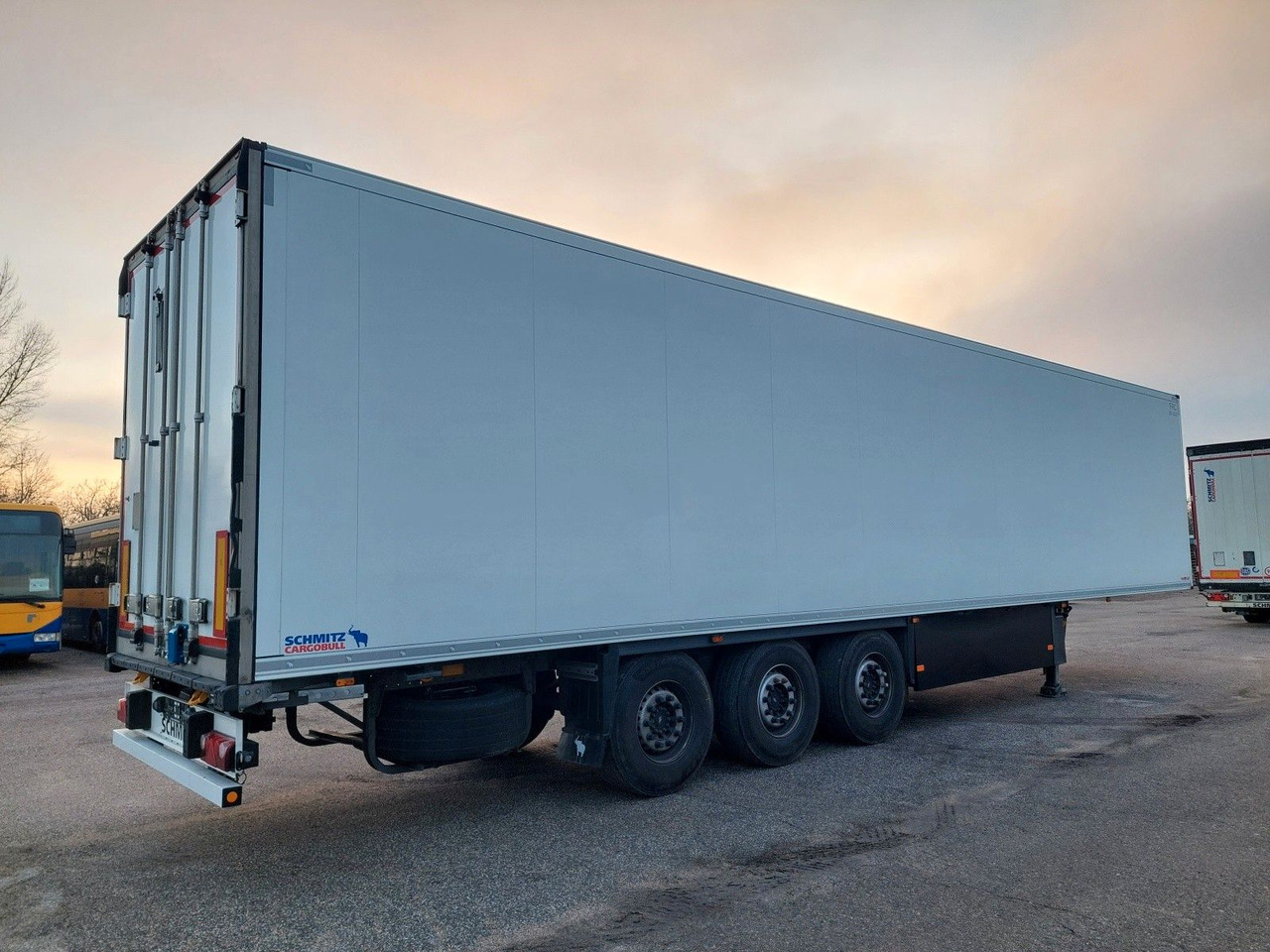 Schmitz Cargobull SKO24 ThermoKing SLXi 300 - Рефрижератор напівпричіп: фото 4 Schmitz Cargobull SKO24 ThermoKing SLXi 300 - Рефрижератор напівпричіп: фото 4