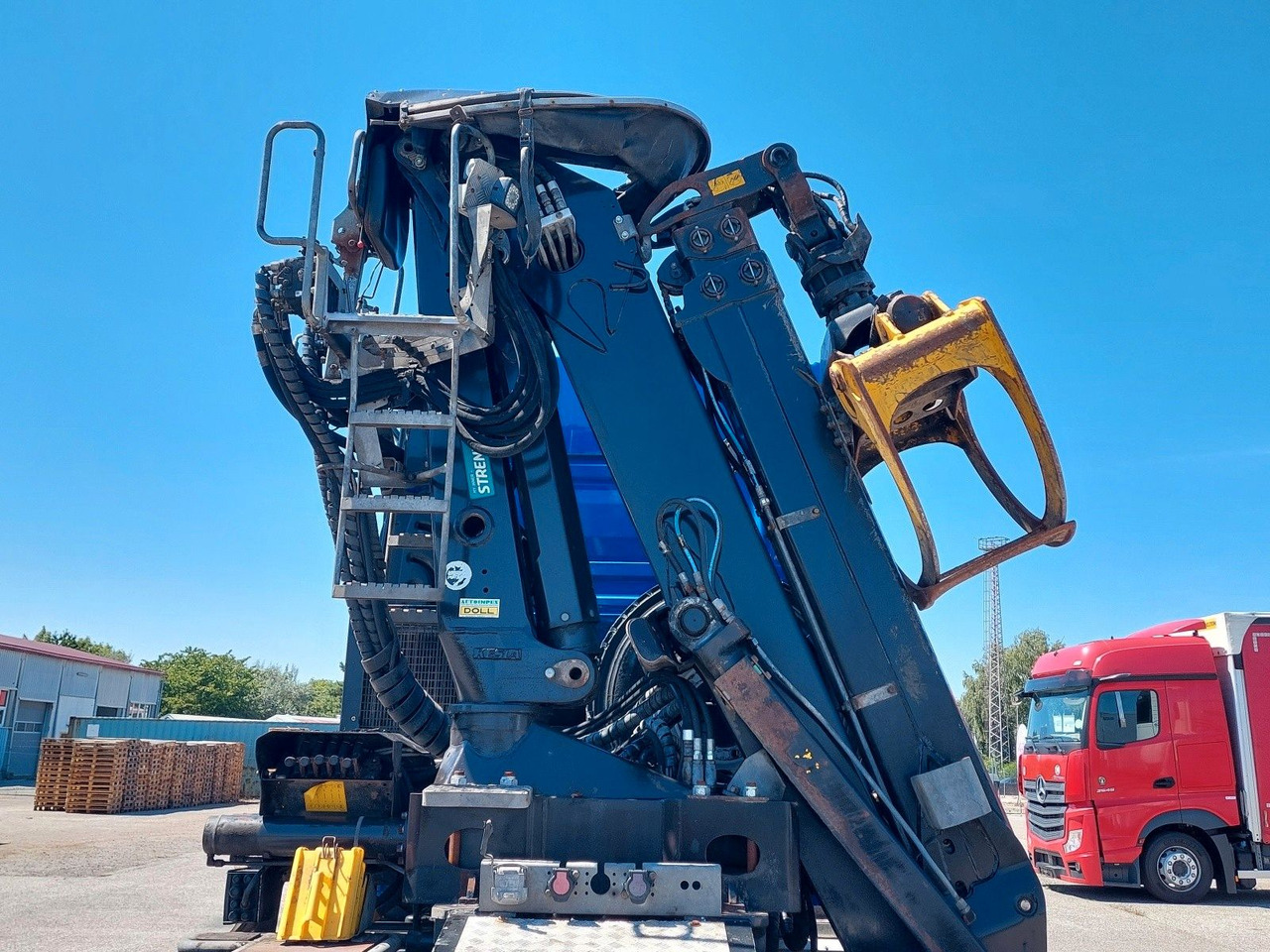 MAN TG3 33.510 6X6 BL KRAN LANGHOLZ Kesla 2117ZT94 - Тягач: фото 5 MAN TG3 33.510 6X6 BL KRAN LANGHOLZ Kesla 2117ZT94 - Тягач: фото 5