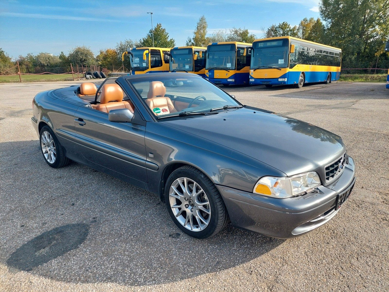 Volvo C70 Cabriolet 2.4 T - Кабріолет: фото 2 Volvo C70 Cabriolet 2.4 T - Кабріолет: фото 2