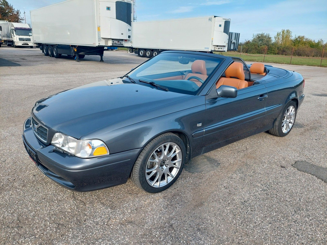 Volvo C70 Cabriolet 2.4 T - Кабріолет: фото 1 Volvo C70 Cabriolet 2.4 T - Кабріолет: фото 1