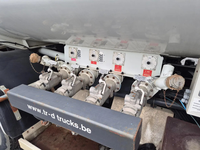 Вантажівка цистерна Для транспортування палива Renault Premium 280 13500L FUEL/CARBURANT - 4 COMP: фото 16 Вантажівка цистерна Для транспортування палива Renault Premium 280 13500L FUEL/CARBURANT - 4 COMP: фото 16