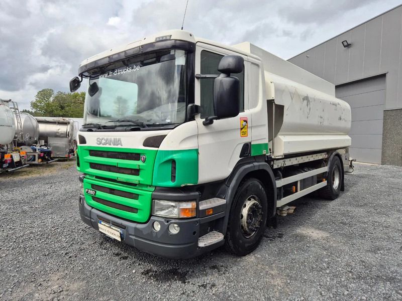 Scania P280 FUEL / CARBURANT 14000L - 5 COMP - RETARDER - Вантажівка цистерна: фото 1 Scania P280 FUEL / CARBURANT 14000L - 5 COMP - RETARDER - Вантажівка цистерна: фото 1