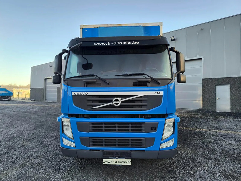 Volvo FM 370 INSULATED BOX - LIFT/STEERING AXLE - BICOOL AIRCO - Вантажівка з закритим кузовом: фото 2 Volvo FM 370 INSULATED BOX - LIFT/STEERING AXLE - BICOOL AIRCO - Вантажівка з закритим кузовом: фото 2