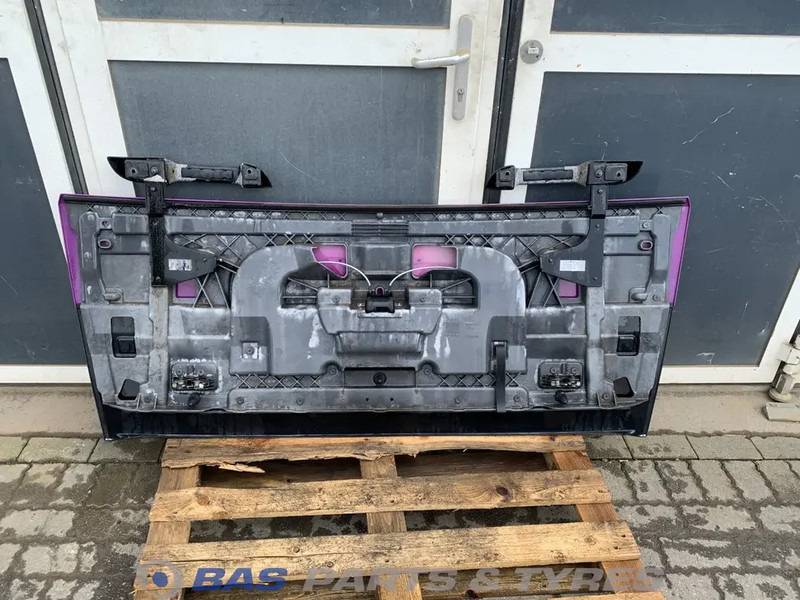 DAF CF Euro 6 Grille DAF 1877261 - Решітка радіатора в категорії Вантажівки: фото 2 DAF CF Euro 6 Grille DAF 1877261 - Решітка радіатора в категорії Вантажівки: фото 2