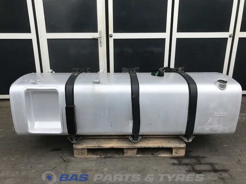 DAF - Паливний бак в категорії Вантажівки: фото 1 DAF - Паливний бак в категорії Вантажівки: фото 1