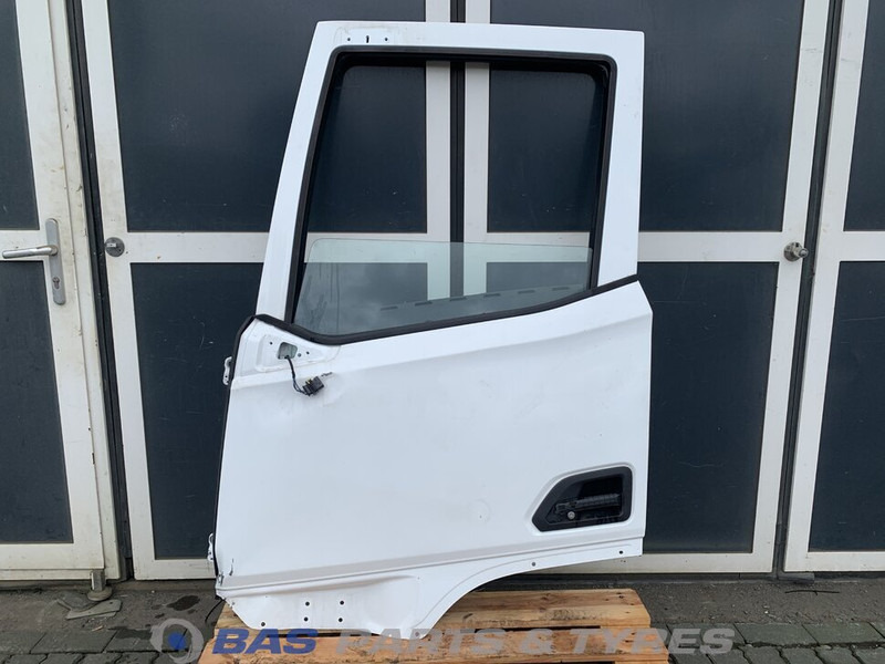 DAF XF G2 - Двері та запчастини в категорії Вантажівки: фото 1 DAF XF G2 - Двері та запчастини в категорії Вантажівки: фото 1