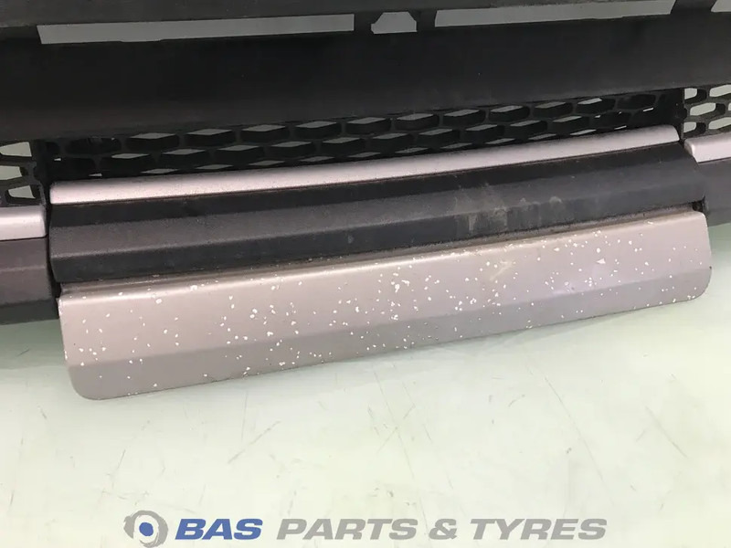 DAF XF106 Grille DAF 1886591 - Решітка радіатора в категорії Вантажівки: фото 3 DAF XF106 Grille DAF 1886591 - Решітка радіатора в категорії Вантажівки: фото 3