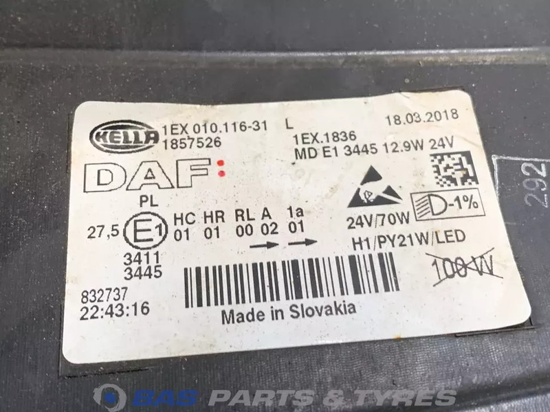 DAF XF106 - Передня фара в категорії Вантажівки: фото 3 DAF XF106 - Передня фара в категорії Вантажівки: фото 3
