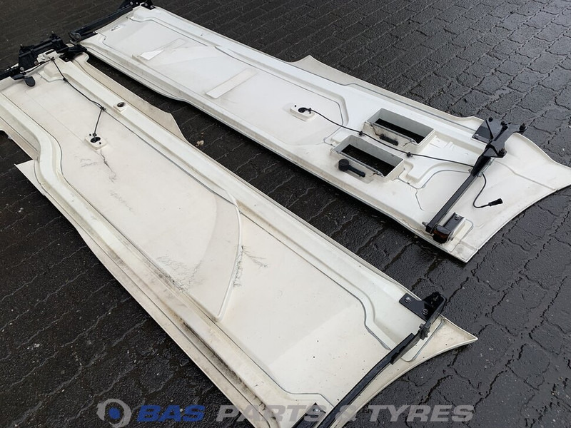 DAF XF106 Sideskirt Set DAF 1903109 - Кузов і екстер'єр в категорії Вантажівки: фото 5 DAF XF106 Sideskirt Set DAF 1903109 - Кузов і екстер'єр в категорії Вантажівки: фото 5