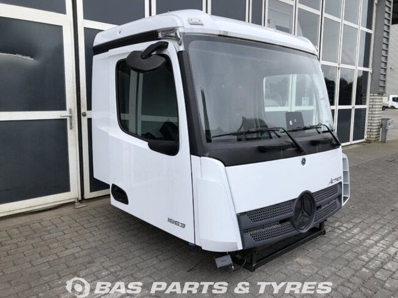 Mercedes-Benz Actros MP5 - Кабіна й інтер'єр в категорії Вантажівки: фото 2 Mercedes-Benz Actros MP5 - Кабіна й інтер'єр в категорії Вантажівки: фото 2