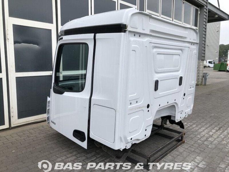Mercedes-Benz Actros MP5 - Кабіна й інтер'єр в категорії Вантажівки: фото 3 Mercedes-Benz Actros MP5 - Кабіна й інтер'єр в категорії Вантажівки: фото 3
