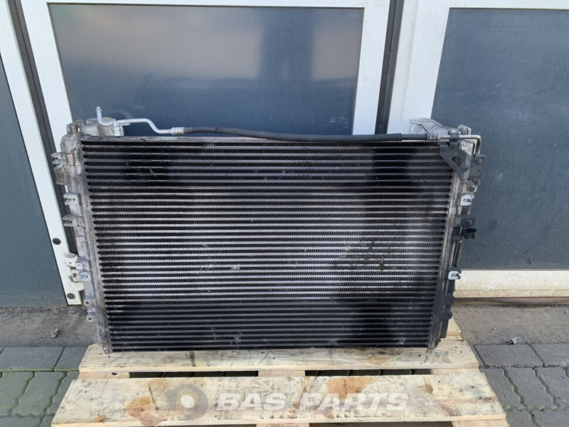 Mercedes-Benz Antos MP4 Intercooler Mercedes A 960 500 07 02 - Інтеркулер в категорії Вантажівки: фото 2 Mercedes-Benz Antos MP4 Intercooler Mercedes A 960 500 07 02 - Інтеркулер в категорії Вантажівки: фото 2