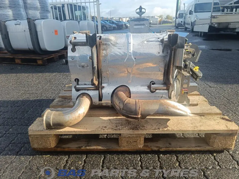 Mercedes-Benz  - Глушник в категорії Вантажівки: фото 1 Mercedes-Benz  - Глушник в категорії Вантажівки: фото 1