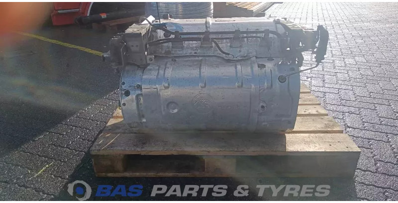 Mercedes-Benz  - Глушник в категорії Вантажівки: фото 4 Mercedes-Benz  - Глушник в категорії Вантажівки: фото 4