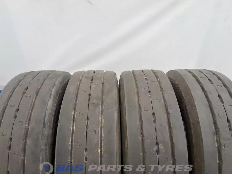 Michelin Michelin 205/65R17.5 X Multi T2 132/130 J M+S 3PMSF gebruikte set - Шина в категорії Вантажівки: фото 2 Michelin Michelin 205/65R17.5 X Multi T2 132/130 J M+S 3PMSF gebruikte set - Шина в категорії Вантажівки: фото 2