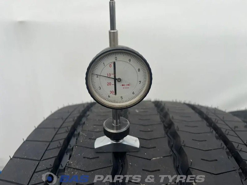 Michelin Michelin 385/55R22.5 X Multi F 160 K M+S 3PMSF gebruikte set - Шина в категорії Вантажівки: фото 3 Michelin Michelin 385/55R22.5 X Multi F 160 K M+S 3PMSF gebruikte set - Шина в категорії Вантажівки: фото 3