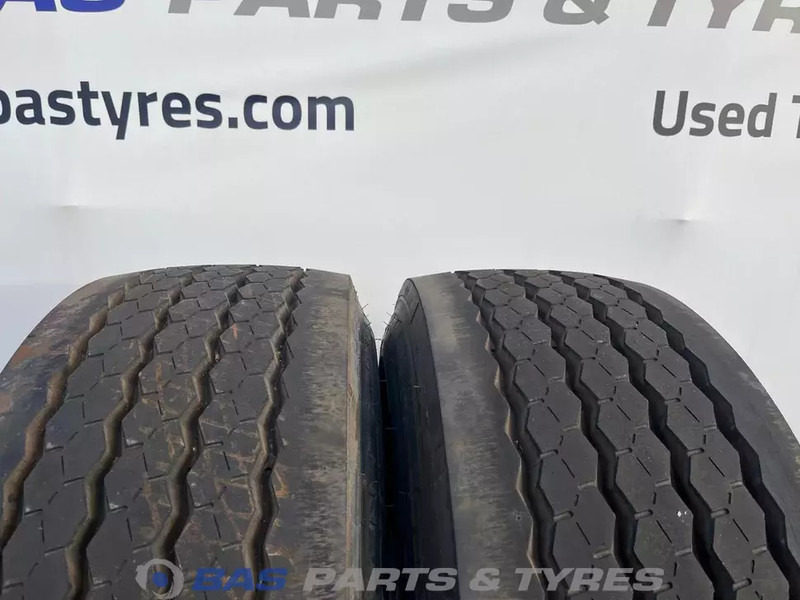 Michelin Michelin 385/65R22.5 XTE3 160 J M+S 3PMSF gebruikte set - Шина в категорії Вантажівки: фото 2 Michelin Michelin 385/65R22.5 XTE3 160 J M+S 3PMSF gebruikte set - Шина в категорії Вантажівки: фото 2