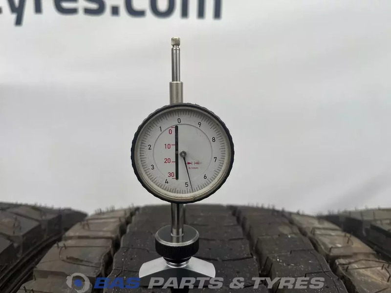 Michelin Remix Michelin Remix 315/70R22.5 X Line Energy D 154/150 M+S 3PMSF gebruikte set - Шина в категорії Вантажівки: фото 3 Michelin Remix Michelin Remix 315/70R22.5 X Line Energy D 154/150 M+S 3PMSF gebruikte set - Шина в категорії Вантажівки: фото 3