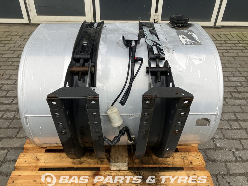 Renault Brandstoftank Renault 405 Liter G0000117 - Паливний бак в категорії Вантажівки: фото 3 Renault Brandstoftank Renault 405 Liter G0000117 - Паливний бак в категорії Вантажівки: фото 3