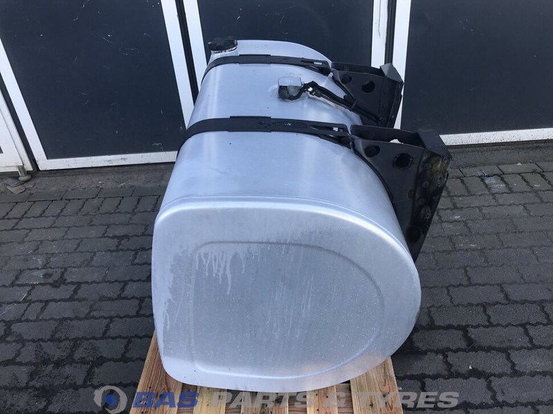 Renault Brandstoftank Renault 490 Liter G0000182 - Паливний бак в категорії Вантажівки: фото 2 Renault Brandstoftank Renault 490 Liter G0000182 - Паливний бак в категорії Вантажівки: фото 2