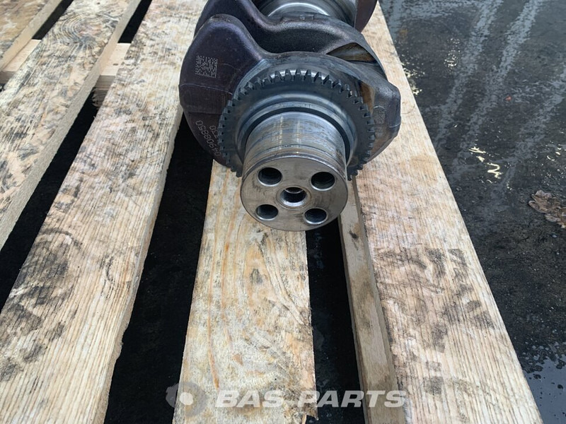 Renault Krukas Renault 7422306393 - Колінчастий вал в категорії Вантажівки: фото 2 Renault Krukas Renault 7422306393 - Колінчастий вал в категорії Вантажівки: фото 2