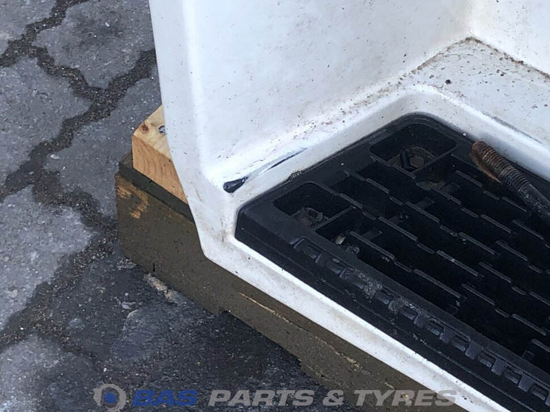 Бампер в категорії Вантажівки Renault T-Serie Bumper Renault 7423309367: фото 16