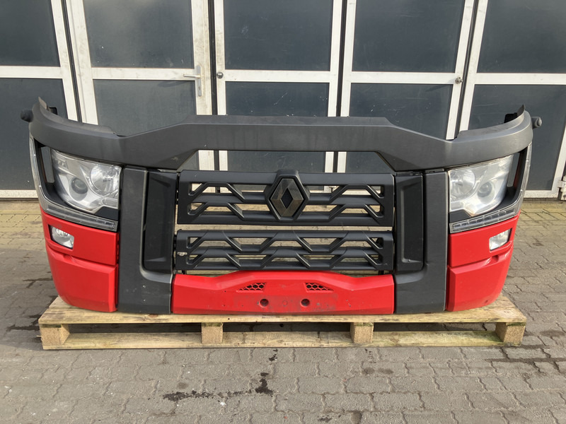 Renault T-Serie - Бампер в категорії Вантажівки: фото 1 Renault T-Serie - Бампер в категорії Вантажівки: фото 1