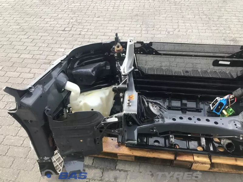 Scania G-Serie Voorbumper compleet Scania 1949888 - Бампер в категорії Вантажівки: фото 4 Scania G-Serie Voorbumper compleet Scania 1949888 - Бампер в категорії Вантажівки: фото 4