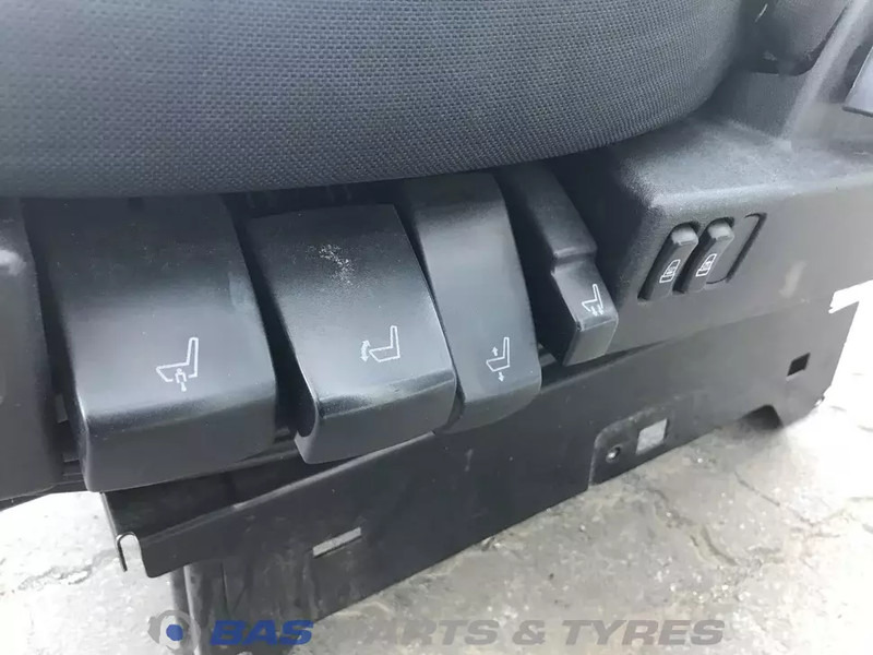 Scania R-Serie NextGen Chauffeursstoel Scania 2421529 - Сидіння в категорії Вантажівки: фото 5 Scania R-Serie NextGen Chauffeursstoel Scania 2421529 - Сидіння в категорії Вантажівки: фото 5