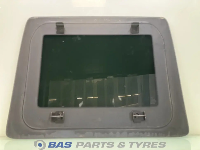 Volvo Dakluik Volvo 21325001 - Сонцезахисний козирок в категорії Вантажівки: фото 2 Volvo Dakluik Volvo 21325001 - Сонцезахисний козирок в категорії Вантажівки: фото 2