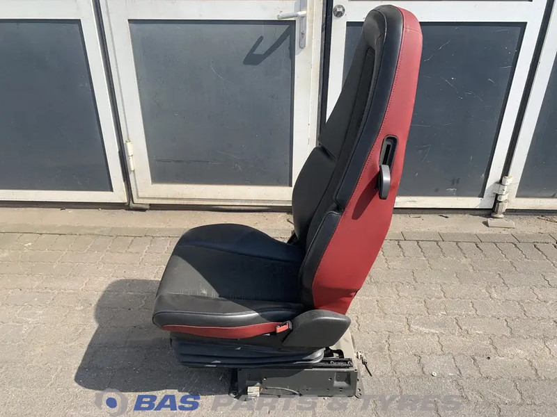 Volvo FH4 - Сидіння в категорії Вантажівки: фото 2 Volvo FH4 - Сидіння в категорії Вантажівки: фото 2