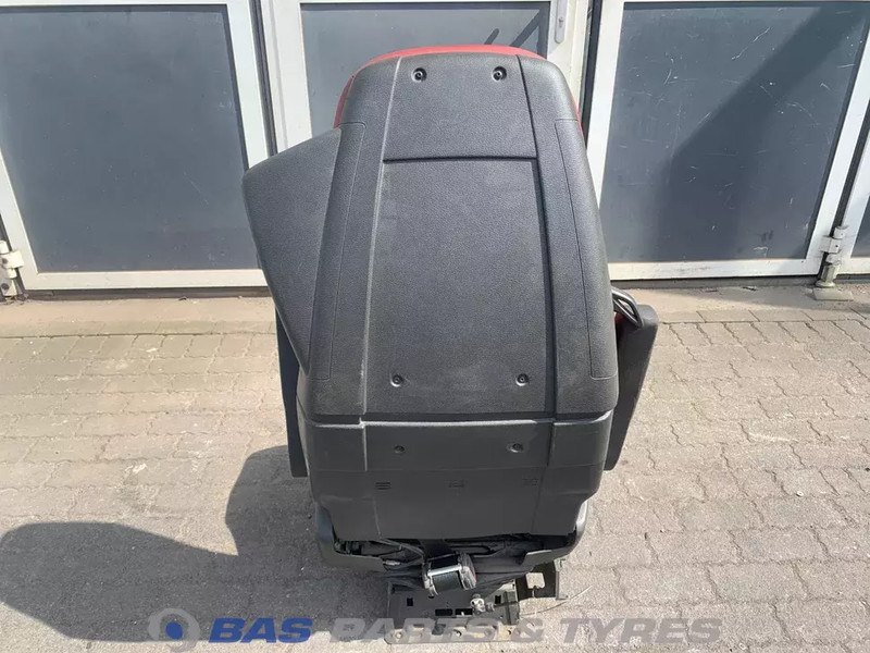Volvo FH4 - Сидіння в категорії Вантажівки: фото 3 Volvo FH4 - Сидіння в категорії Вантажівки: фото 3
