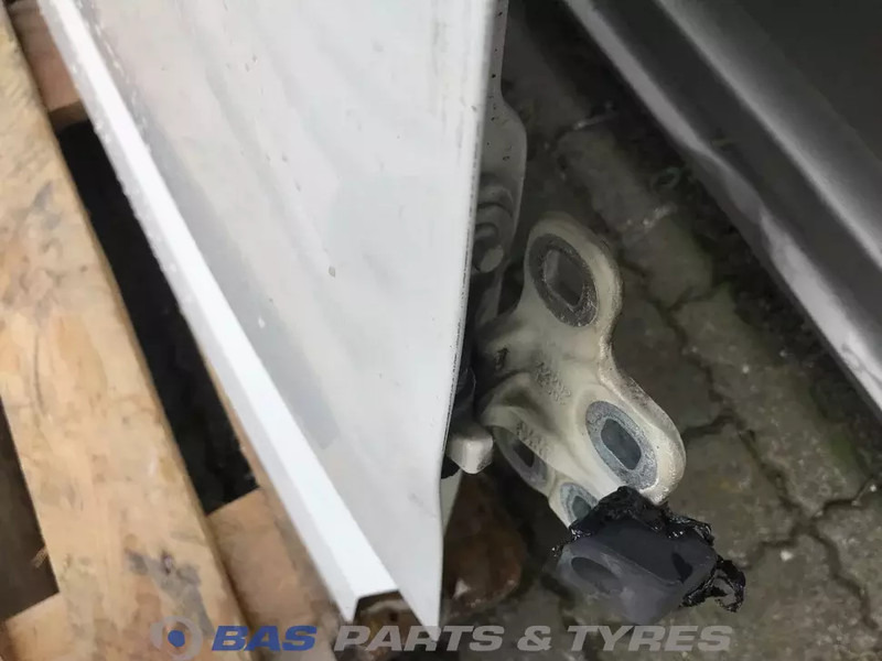 Volvo FH4 Portier Rechts Volvo 82183386 - Двері та запчастини в категорії Вантажівки: фото 4 Volvo FH4 Portier Rechts Volvo 82183386 - Двері та запчастини в категорії Вантажівки: фото 4