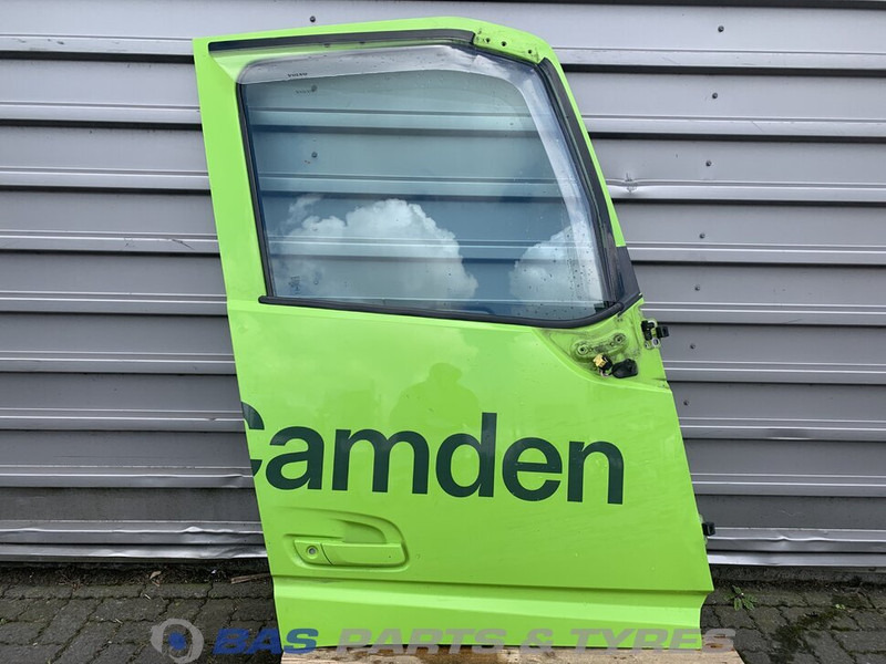 Volvo FH4 Portier Rechts Volvo 82183386 - Двері та запчастини в категорії Вантажівки: фото 1 Volvo FH4 Portier Rechts Volvo 82183386 - Двері та запчастини в категорії Вантажівки: фото 1