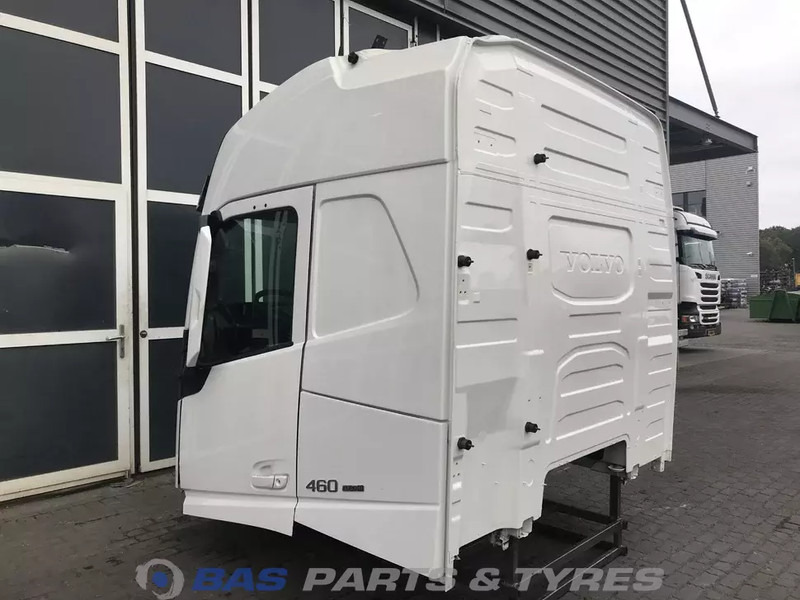 Volvo FH4 Volvo Globetrotter L2H2 82219166 - Кабіна й інтер'єр в категорії Вантажівки: фото 3 Volvo FH4 Volvo Globetrotter L2H2 82219166 - Кабіна й інтер'єр в категорії Вантажівки: фото 3