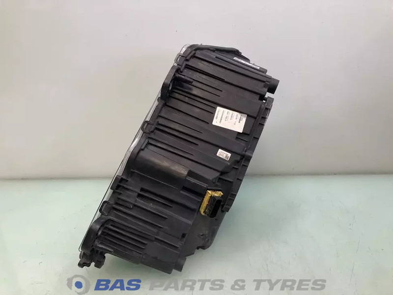 Volvo FH4B Koplamp Rechts 23752671 - Передня фара в категорії Вантажівки: фото 2 Volvo FH4B Koplamp Rechts 23752671 - Передня фара в категорії Вантажівки: фото 2