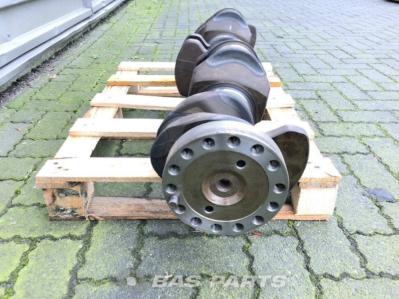 Volvo Krukas Volvo 1547468 - Колінчастий вал в категорії Вантажівки: фото 3 Volvo Krukas Volvo 1547468 - Колінчастий вал в категорії Вантажівки: фото 3