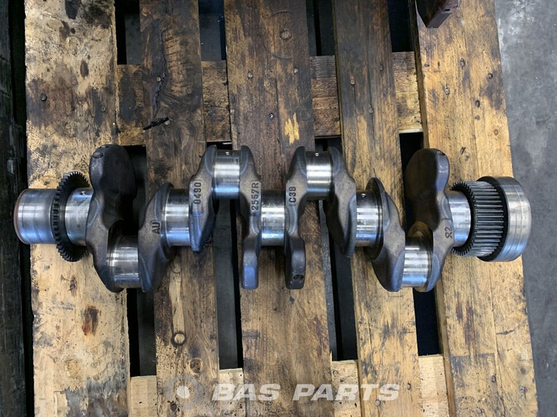 Volvo Krukas Volvo 23018410 - Колінчастий вал в категорії Вантажівки: фото 1 Volvo Krukas Volvo 23018410 - Колінчастий вал в категорії Вантажівки: фото 1