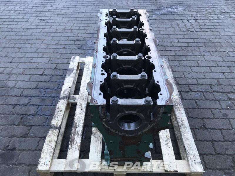 Volvo Motorblok Volvo 23295509 - Блок циліндрів в категорії Вантажівки: фото 2 Volvo Motorblok Volvo 23295509 - Блок циліндрів в категорії Вантажівки: фото 2