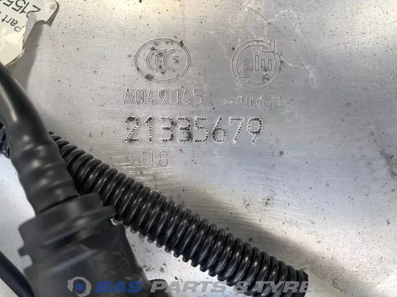 Volvo  - Паливний бак в категорії Вантажівки: фото 5 Volvo  - Паливний бак в категорії Вантажівки: фото 5