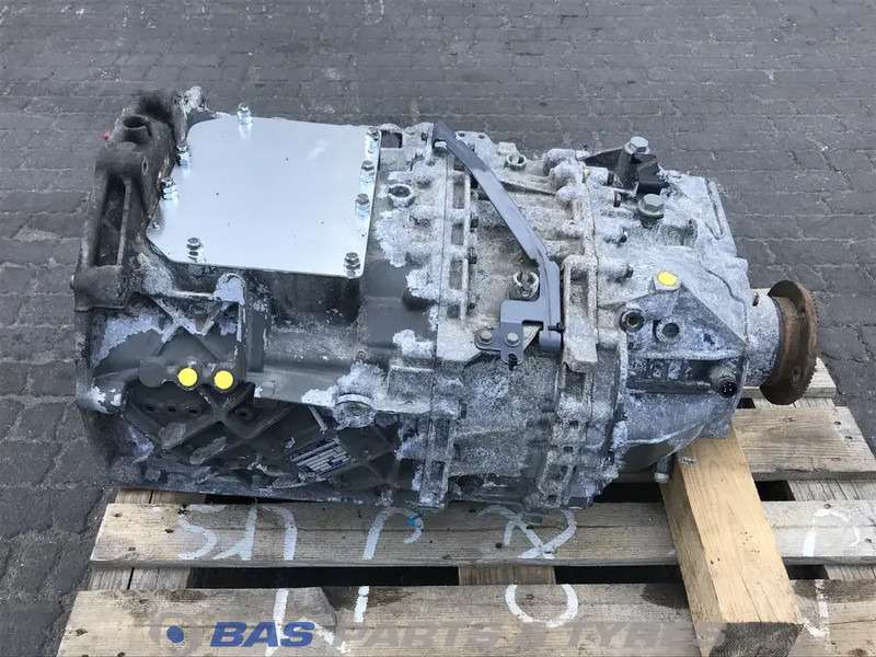 ZF XF106 - Коробка передач в категорії Вантажівки: фото 1 ZF XF106 - Коробка передач в категорії Вантажівки: фото 1