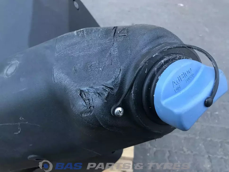 Запчастини в категорії Вантажівки DAF XG DAF AdBlue tank 2297062: фото 7