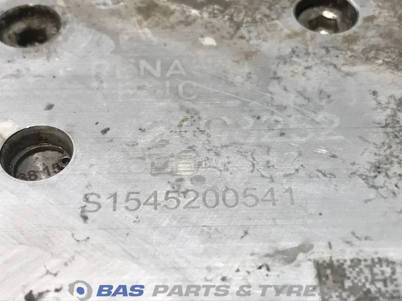 Renault AdBlue pomp Renault 7421679299 - Запчастини в категорії Вантажівки: фото 5 Renault AdBlue pomp Renault 7421679299 - Запчастини в категорії Вантажівки: фото 5