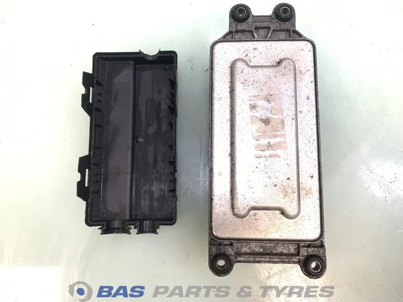 Volvo Regeleenheid RCIOM Volvo 21546873 - Запчастини в категорії Вантажівки: фото 2 Volvo Regeleenheid RCIOM Volvo 21546873 - Запчастини в категорії Вантажівки: фото 2