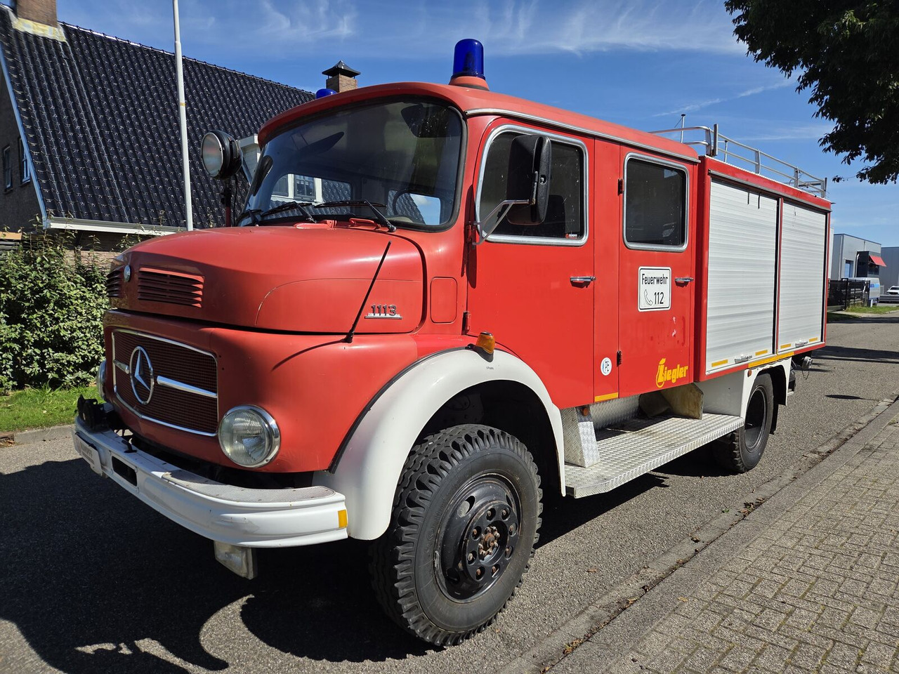 Mercedes-Benz LAF 1113 B 4X4 Turbo Diesel (170 PK) brandweerwagen - Пожежна машина: фото 2 Mercedes-Benz LAF 1113 B 4X4 Turbo Diesel (170 PK) brandweerwagen - Пожежна машина: фото 2